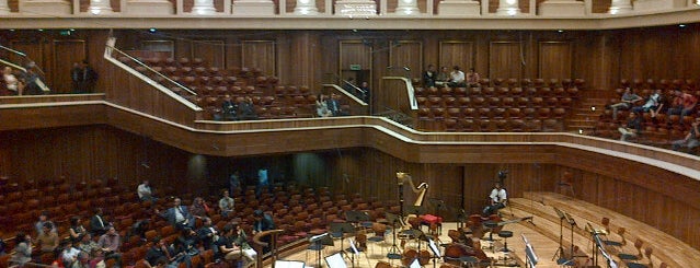 Aula Simfonia Jakarta is one of Meidy'in Beğendiği Mekanlar.