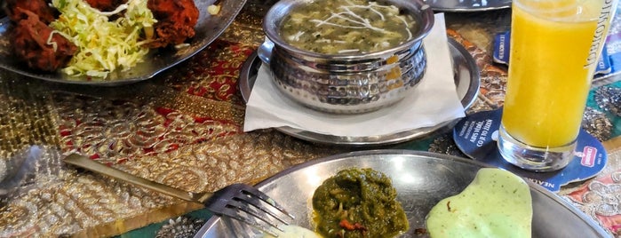 Indická restaurace Tandoor is one of Favorite Food.