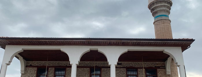 Aslanlı Kışla Camii is one of Lieux qui ont plu à Abdullah.