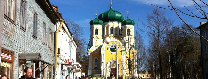 Церковь Святой Троицы (Гатчинский Дворец) is one of Объекты культа Ленинградской области.