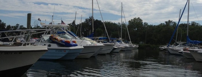 South Benson Marina is one of Locais curtidos por Emily.