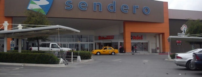 Plaza Sendero is one of Centros Comerciales.