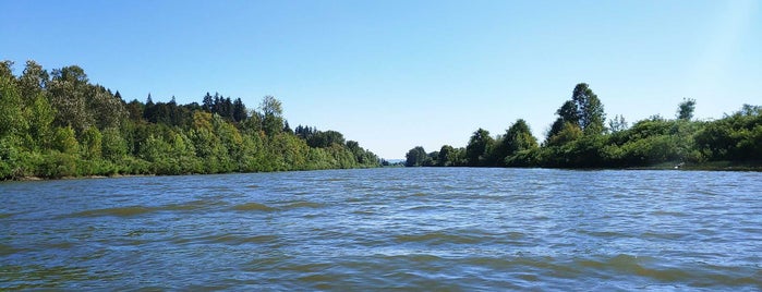 Ridgefield Marina-Lake River is one of Member Discounts: West.