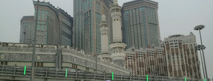 Zemzem Tower is one of baha ali'nin Beğendiği Mekanlar.