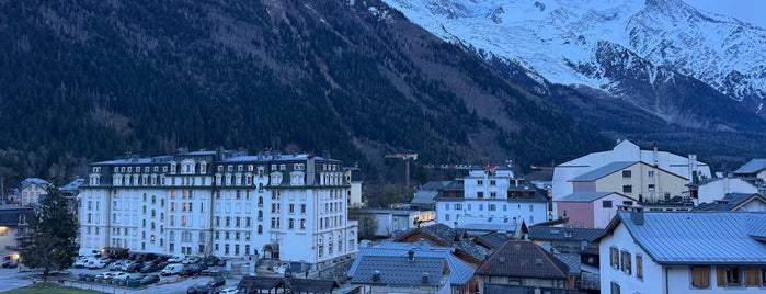 Hotel Alpina is one of Chamonix.