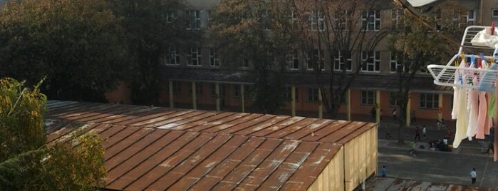 Cricket Hostel is one of Balkanlar.