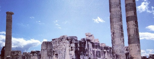 Apollon Tapınağı - Temple Of Apollon is one of Turkey Travel Guide.