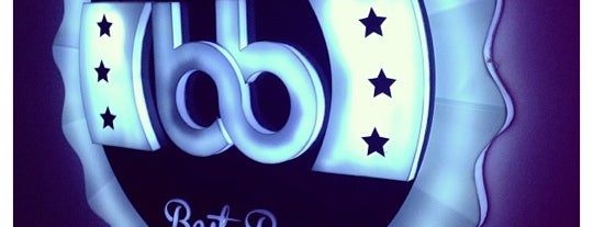 Burger Bar  bb is one of Mis Sitios.