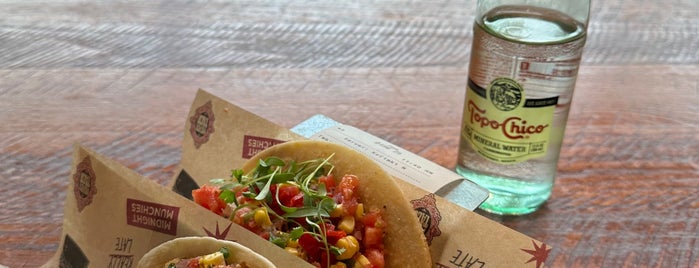 Velvet Taco is one of want to go-din & happy hr chicago.