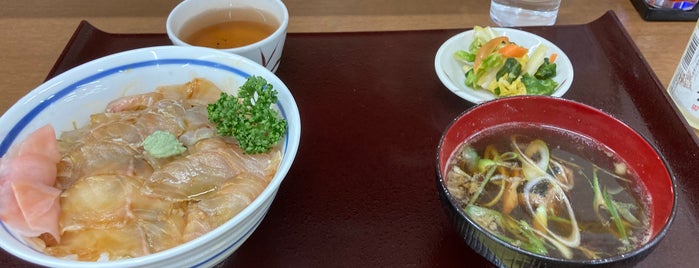 食堂どん is one of 旅先での食事.