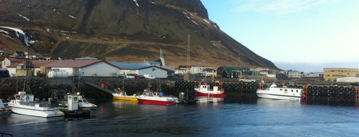 Ólafsvík is one of rokk í reykjavík og ísland!.