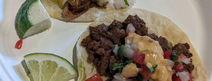 Rocky Mountain Taco is one of Posti che sono piaciuti a Joseph.
