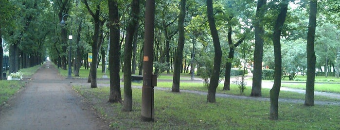 Parque de la Victoria Rusa is one of Парки Санкт-Петербурга [ЮЗ, Ю].