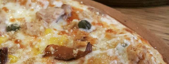 Pizza Locale is one of Mineさんのお気に入りスポット.