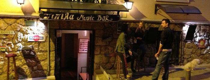 Πιπίλα Bar is one of Bars in Athens.