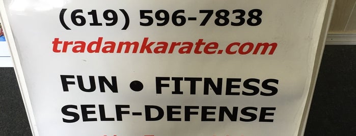 Tak KARATE is one of Henry'in Beğendiği Mekanlar.