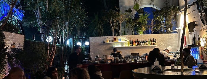 Olivo Pizzeria & Bar is one of Posti che sono piaciuti a Anoud.