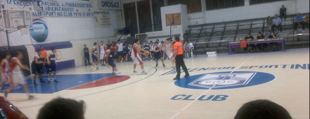 Defensor Sporting Basketball is one of Agustin'in Beğendiği Mekanlar.