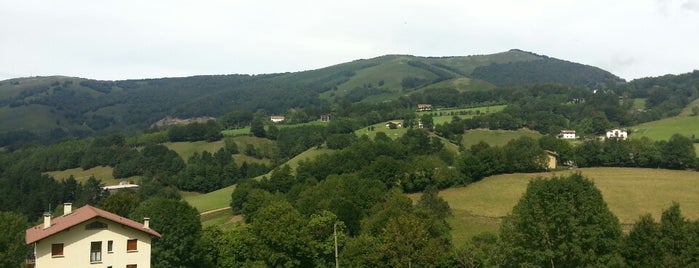 Casa Rural Lesakenea Baserria is one of Andoni : понравившиеся места.