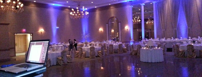 Meridian Banquets is one of Lugares favoritos de Stephanie.