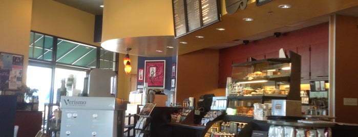 Starbucks is one of สถานที่ที่ Nina ถูกใจ.