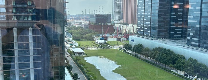 Marina Bay Financial Centre (MBFC) Tower 2 is one of Singapore: business while travelling.