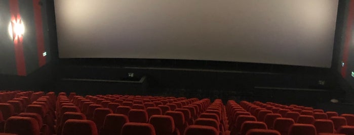 Cinema City is one of Lieux qui ont plu à Antonín.