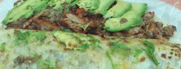 Tacos El Huasteco is one of mty.