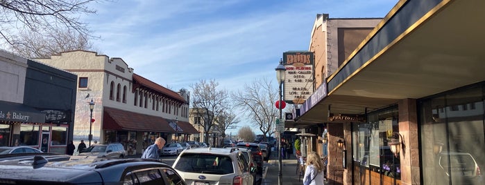 Edmonds Theatre is one of Entertainment.