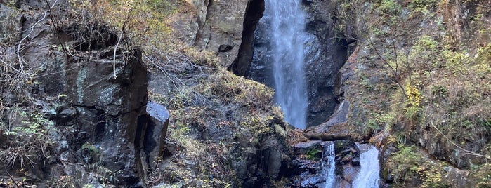 大滝 is one of 自然地形.