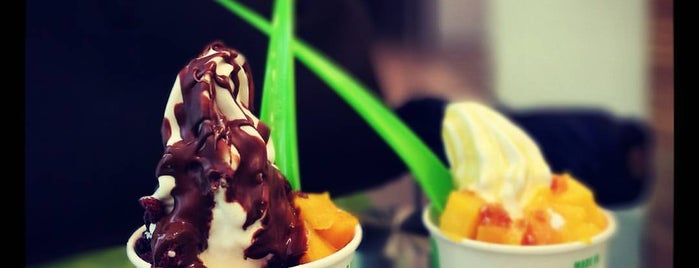llaollao. is one of Goodie Food places....