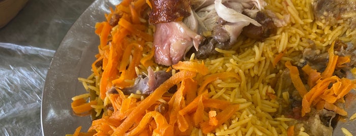 مطعم وادي الزمرد البخاري is one of Ahmedさんのお気に入りスポット.