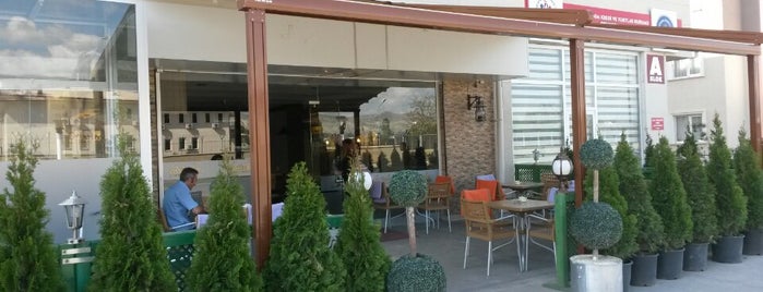 Erdoğanlar Patisserie-Cafe Restaurant is one of My'ın Kaydettiği Mekanlar.