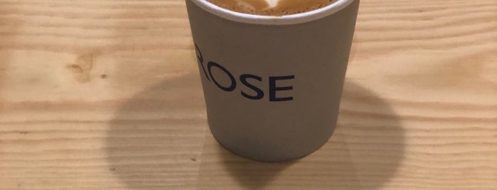 روز كافيه rose cafee is one of Cafè.