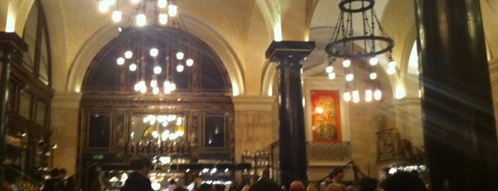 The Wolseley is one of London to-do list.