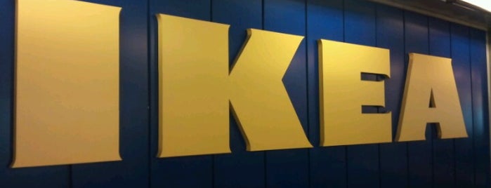 IKEA is one of Lieux qui ont plu à Rickard.