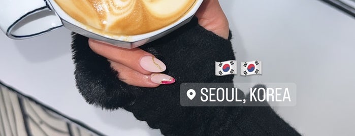 Cafe 연.남.동 223-14 is one of Seoul To Go.