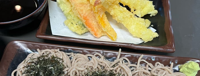 Suzu Noodle House is one of Ramen 🍜.