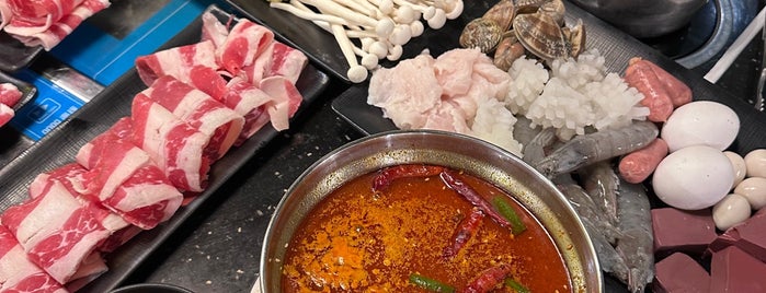 V-Yan Hotpot & BBQ is one of Morristown.