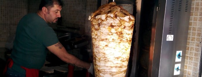 Fırat Cafe is one of Locais curtidos por Asena.