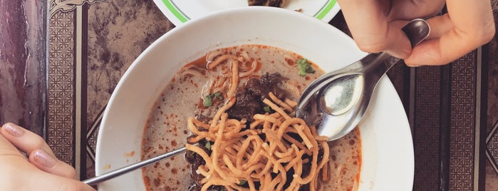 Khao Soi Prince is one of Tipps von Jeremy.