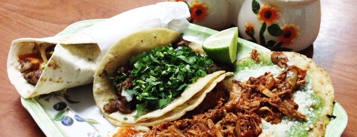 Santa Ana Deli is one of Tacos.