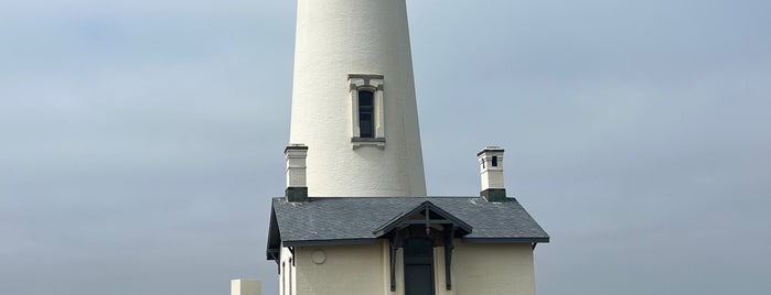 Yaquina Head Lighthouse is one of Oregon - The Beaver State (1/2).