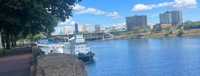 Gov. Tom McCall Waterfront Park is one of Portland.