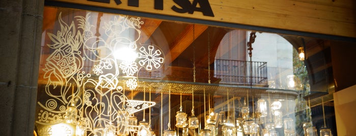 ArtiSa Barcelona is one of cafe.