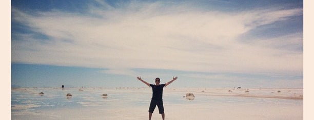 Salar de Uyuni is one of Lugares en el Mundo!!!!.