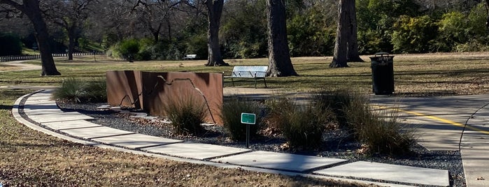 Coombs Creek Trail is one of Dallas Parks.