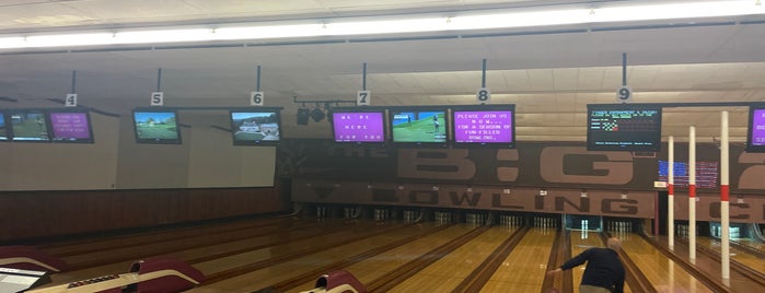 Big 20 Bowling Center is one of Portlandiame.