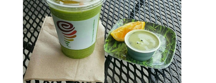 Jamba Juice Royal Oaks is one of Places to go.