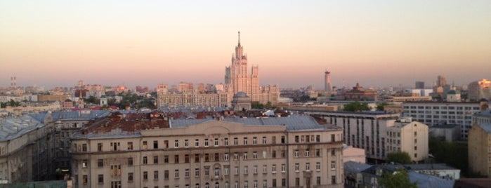 Большой Спасоглинищевский переулок is one of Крыши Москвы/Moscow roofs vol.2.